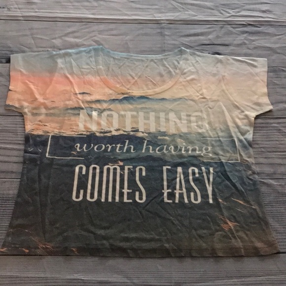 ✅2X Host Pick✅ Nothing Worth Having Crop Top, Small - Picture 2 of 7